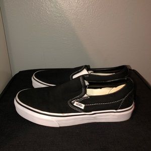 black vans (slip on)